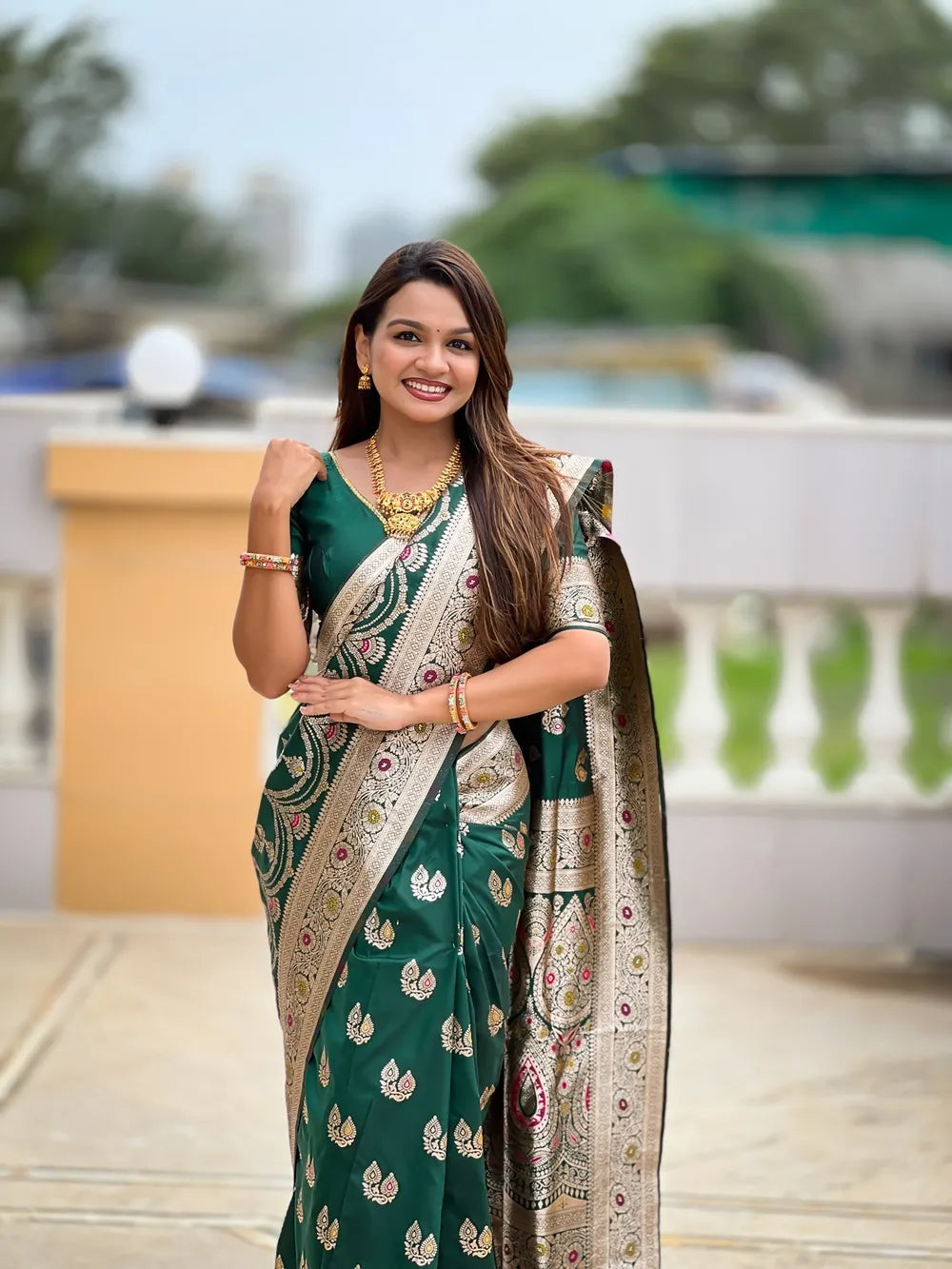 Banarasi Silk Saree with Zari & Meenakari – Premium Wedding Collection (Dark Green)